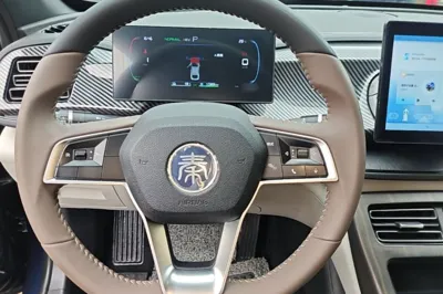 BYD Qin Plus 2023, 33300 км, за 8915 USD - фото 15