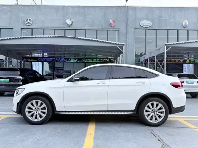 Mercedes-Benz GLC Coupe 2021, 80000 км, за 28398.51 USD - фото 8