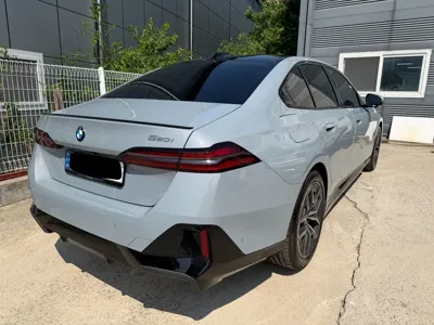 BMW 5-Series 2026, 12900 км, за 46606.28 USD