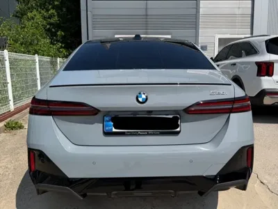 BMW 5-Series 2026, 12900 км, за 46606.28 USD