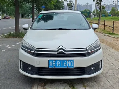 Citroen C4 2016, 93600 км, за 2913.42 USD