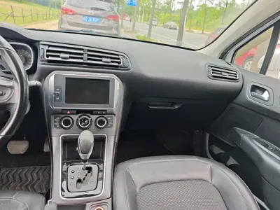 Citroen C4 2016, 93600 км, за 2913.42 USD - фото 13