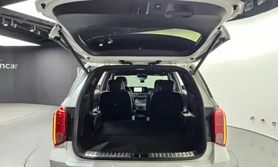 Hyundai Palisade 2023, 29499 км, за 27019.85 USD - фото 20