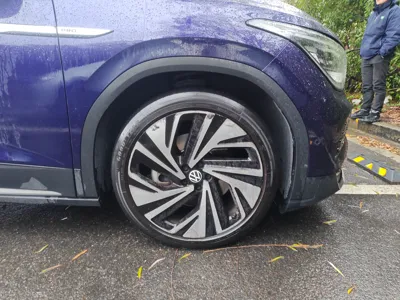 Volkswagen ID.6 2022, 72200 км, за 19377 USD - фото 8