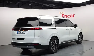 Kia Canival 2021, 178577 км, за 11655.92 USD