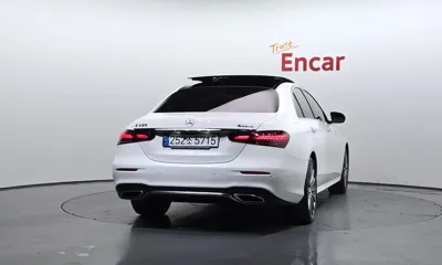 Mercedes-Benz E-Class 2021, 39397 км, за 29268.62 USD