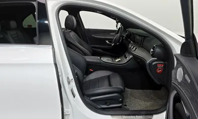 Mercedes-Benz E-Class 2021, 39397 км, за 29268.62 USD - фото 11