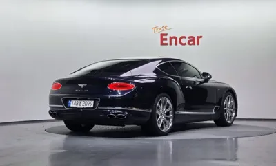 Bentley Continental 2022, 31432 км, за 127814.46 USD