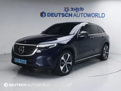 Mercedes-Benz EQC · 2020 год