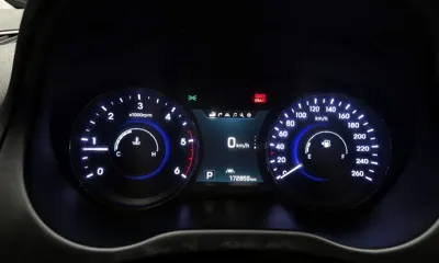 Hyundai Grandeur 2015, 172859 км, за 4493.06 USD - фото 8