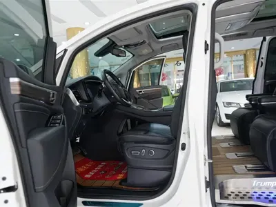 GAC Motor Trumpchi M8 2021, 104000 км, за 15623.89 USD