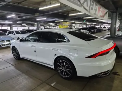 Hyundai Grandeur 2020, 150407 км, за 11068.41 USD