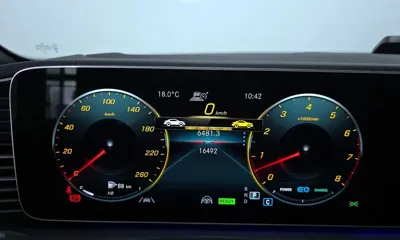 Mercedes-Benz GLE-Class 2023, 16492 км, за 67656.31 USD - фото 8