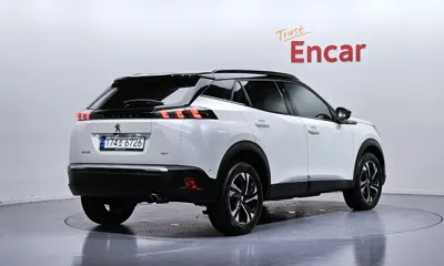 Peugeot 2008 2023, 48727 км, за 17657.87 USD