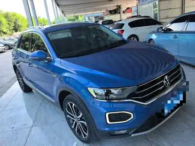 Volkswagen T-Roc 2022, 25000 км, за 14704.79 USD