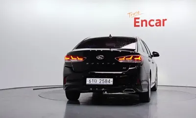 Hyundai Sonata 2019, 88898 км, за 8905.93 USD