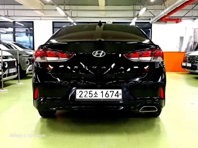 Hyundai Sonata 2018, 272089 км, за 3610.35 USD
