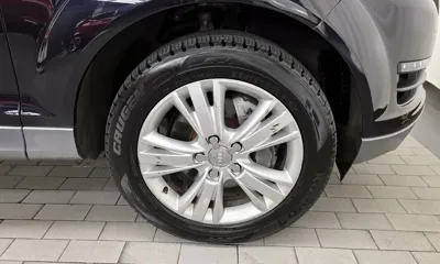 Audi Q7 2015, 127067 км, за 8861.76 USD