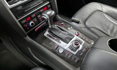 Audi Q7 2015, 127067 км, за 8861.76 USD - фото 9