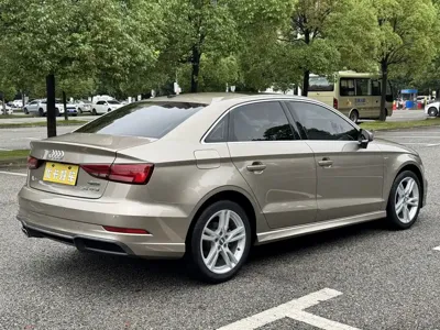 Audi A3 2019, 35000 км, за 9238.05 USD