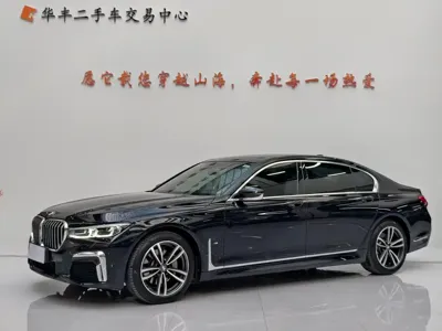 BMW 7 Series · 2022 год
