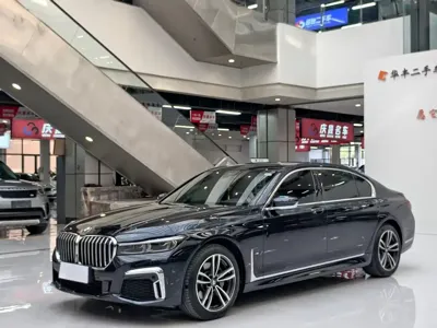 BMW 7 Series 2022, 52000 км, за 42509.48 USD