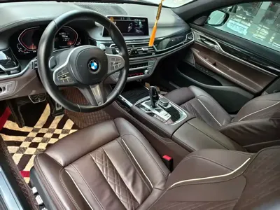 BMW 7 Series 2022, 52000 км, за 42509.48 USD - фото 10