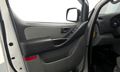 Hyundai Starex 2019, 75821 км, за 12052.12 USD - фото 24