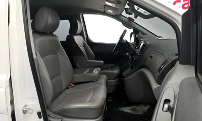 Hyundai Starex 2019, 75821 км, за 12052.12 USD - фото 25
