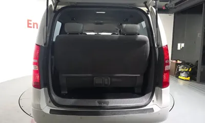 Hyundai Starex 2019, 75821 км, за 12052.12 USD - фото 26