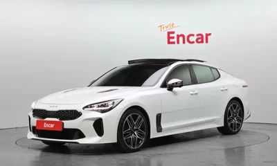 Kia Stinger · 2022 год