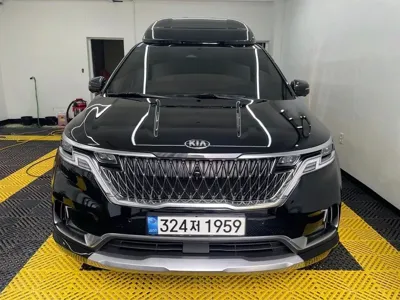 Kia Canival · 2021 год