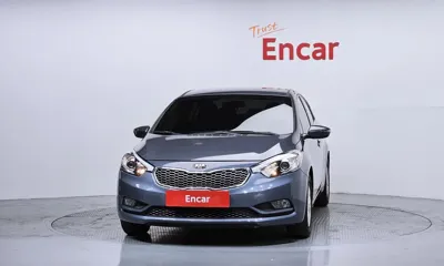 Kia K3 2015, 121013 км, за 3643.17 USD