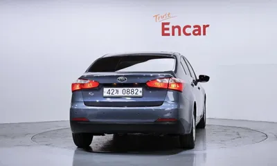 Kia K3 2015, 121013 км, за 3643.17 USD