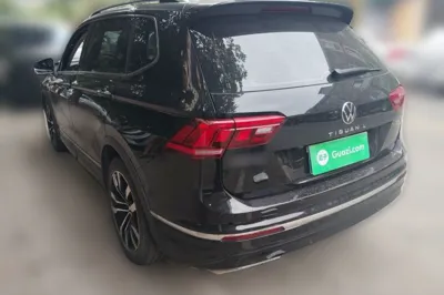 Volkswagen Tiguan L 2021, 60000 км, за 14632 USD