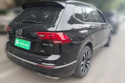 Volkswagen Tiguan L 2021, 60000 км, за 14632 USD - фото 6