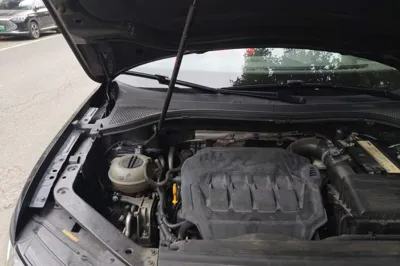 Volkswagen Tiguan L 2021, 60000 км, за 14632 USD - фото 23