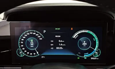 Hyundai Grandeur 2021, 59227 км, за 12913.1 USD - фото 8