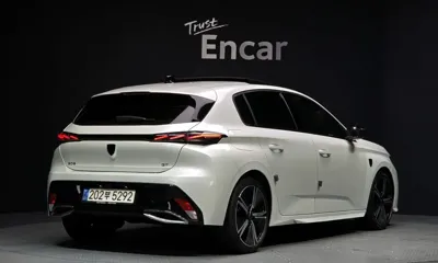 Peugeot 308 2022, 109612 км, за 12547.07 USD
