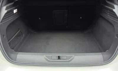 Peugeot 308 2022, 109612 км, за 12547.07 USD - фото 20