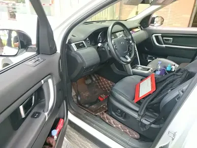 Land Rover Discovery Sport 2016, 81000 км, за 8510.14 USD - фото 16