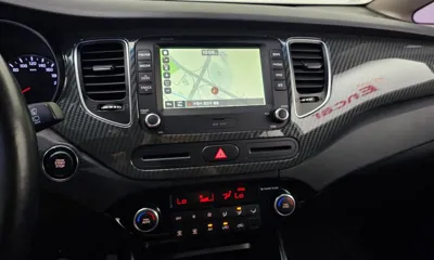 Kia Carens