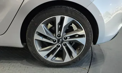 Kia Carens