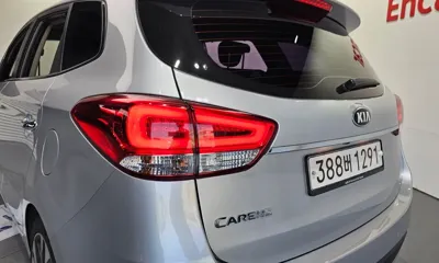 Kia Carens