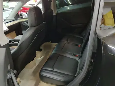 Tesla Model Y 2022, 70000 км, за 22251.92 USD - фото 17