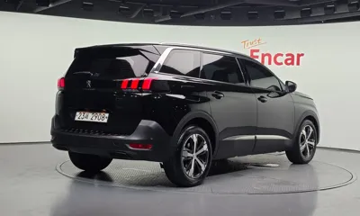 Peugeot 5008 2018, 145304 км, за 8533.54 USD