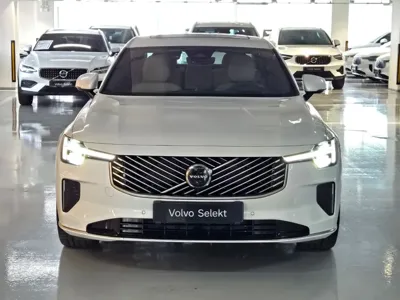 Volvo S90 2026, 362 км, за 39004.08 USD