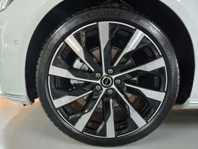 Volvo S90 2026, 362 км, за 39004.08 USD
