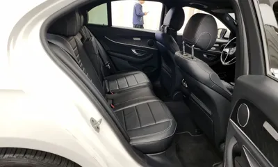 Mercedes-Benz E-Class 2022, 81863 км, за 21076.97 USD - фото 12