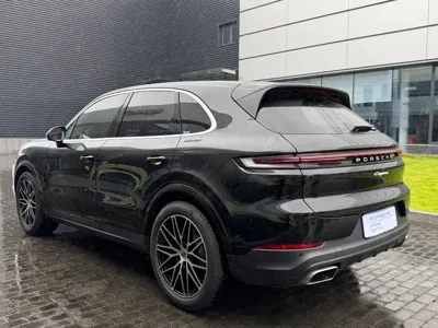 Porsche Cayenne 2024, 27500 км, за 98291.21 USD - фото 6